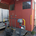 Small boxcars.jpg