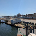Acela passes through New London.jpg