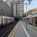 Open-air tube platform at Baker Street.jpg