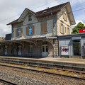 Frick station building.jpg